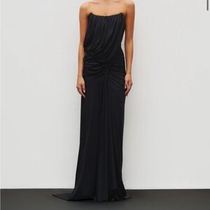 Chic Strapless Black Evening Gown